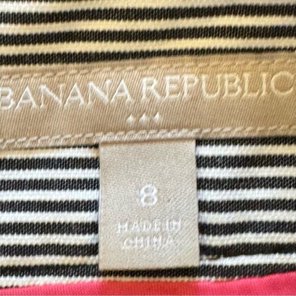 Banana Republic navy white stripe knee length pencil skirt size 8
b28 - Picture 2 of 4